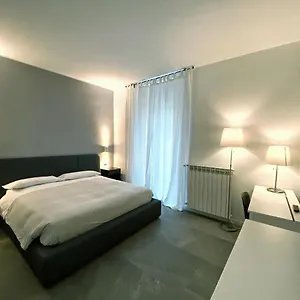 alla-casa-di-gi-rooms.italymilanhotels.net/